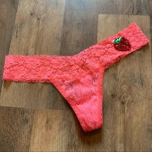 VS PINK Vintage Extra Low Rise Strawberry Thong
